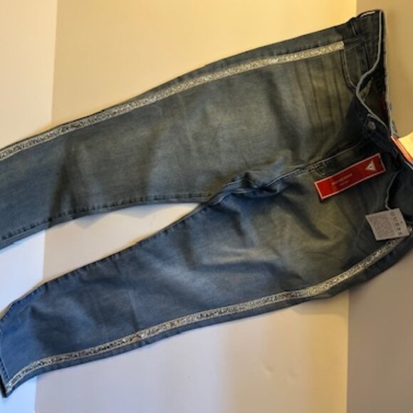 *NWT GUESS Embellished Jeans - Blue - Women's Size 34 - Picture 2 of 5